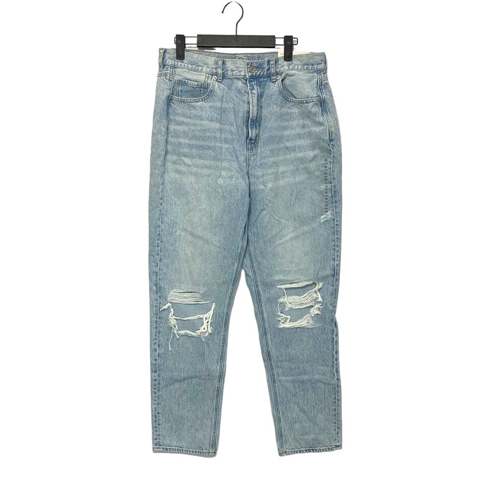 American Eagle High Rise Light Wash Distressed Mom Jean NWT Women's 12L Casual